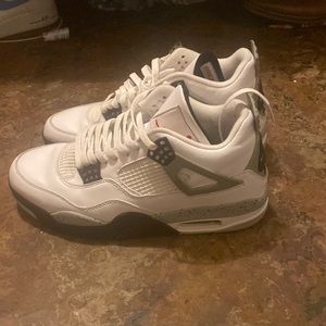 Air Jordan White Cement 4s